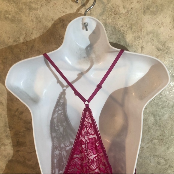 Secret Treasures Floral-Lace Back Nightgown - Picture 10 of 11